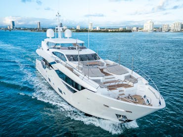 Gold Coast Yacht Charter YOTSPACE Gold Coast Yacht Charter YOTSPACE