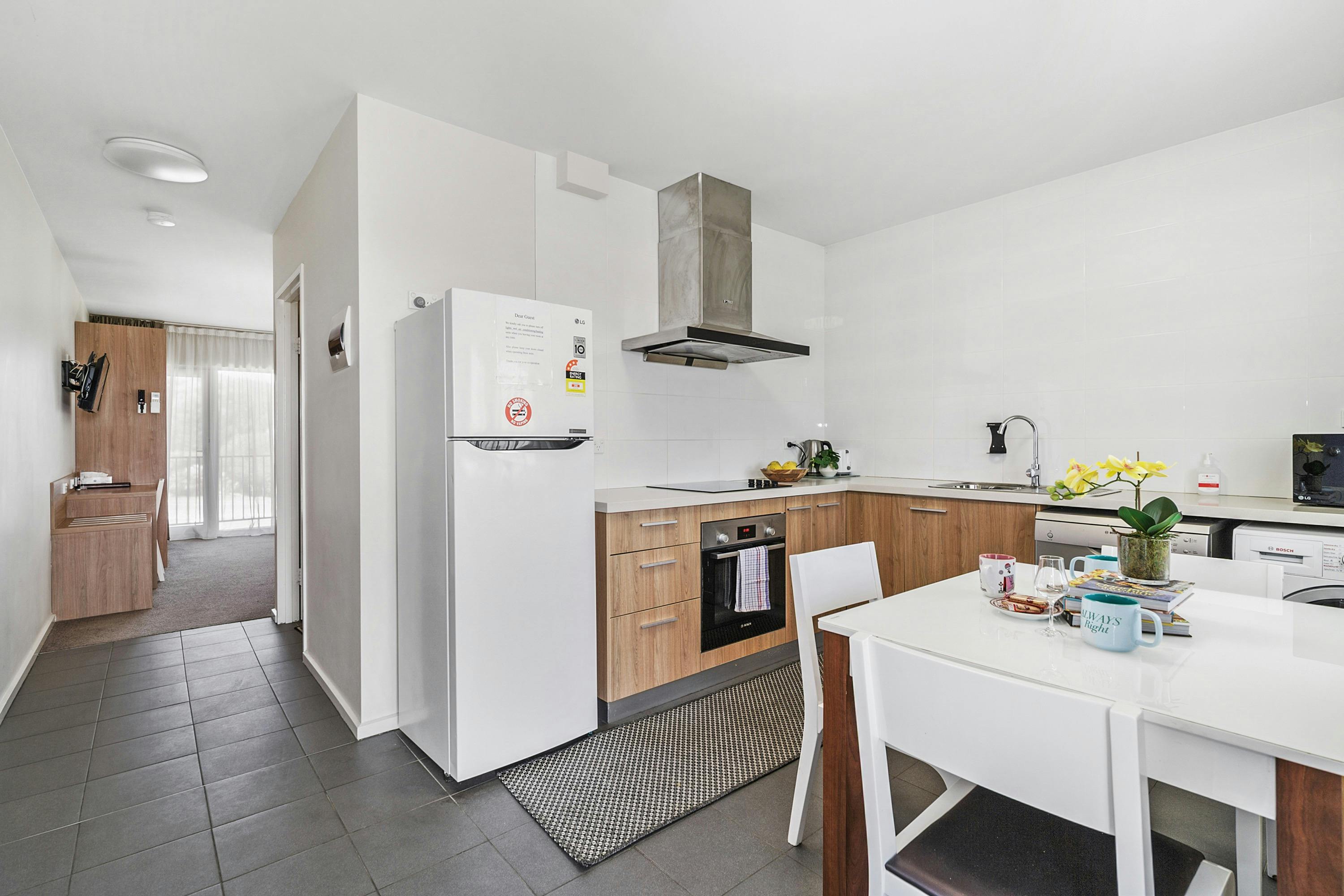 Self Contained Unit Kitchen, Dining, Laundry