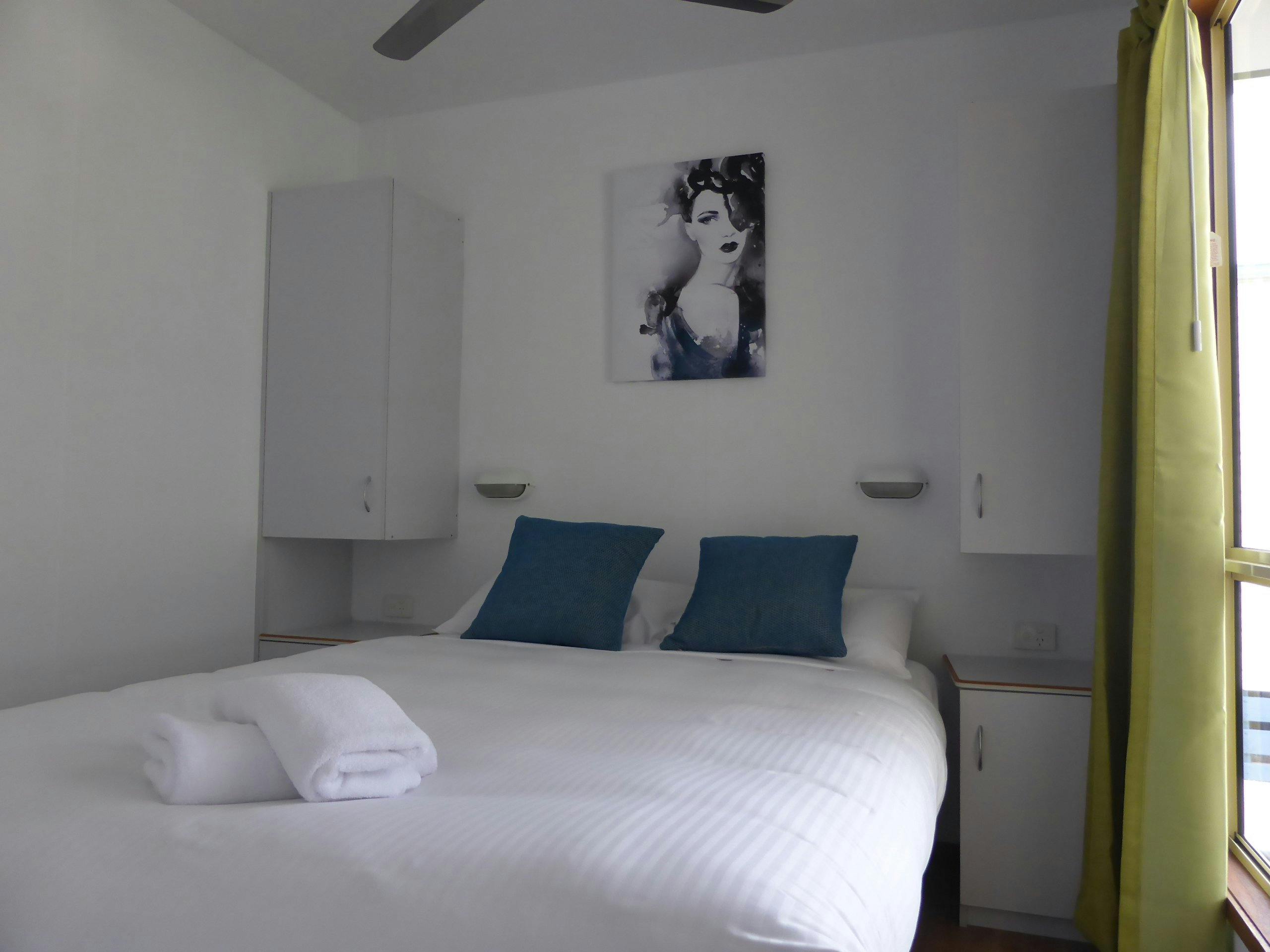Queen bed
