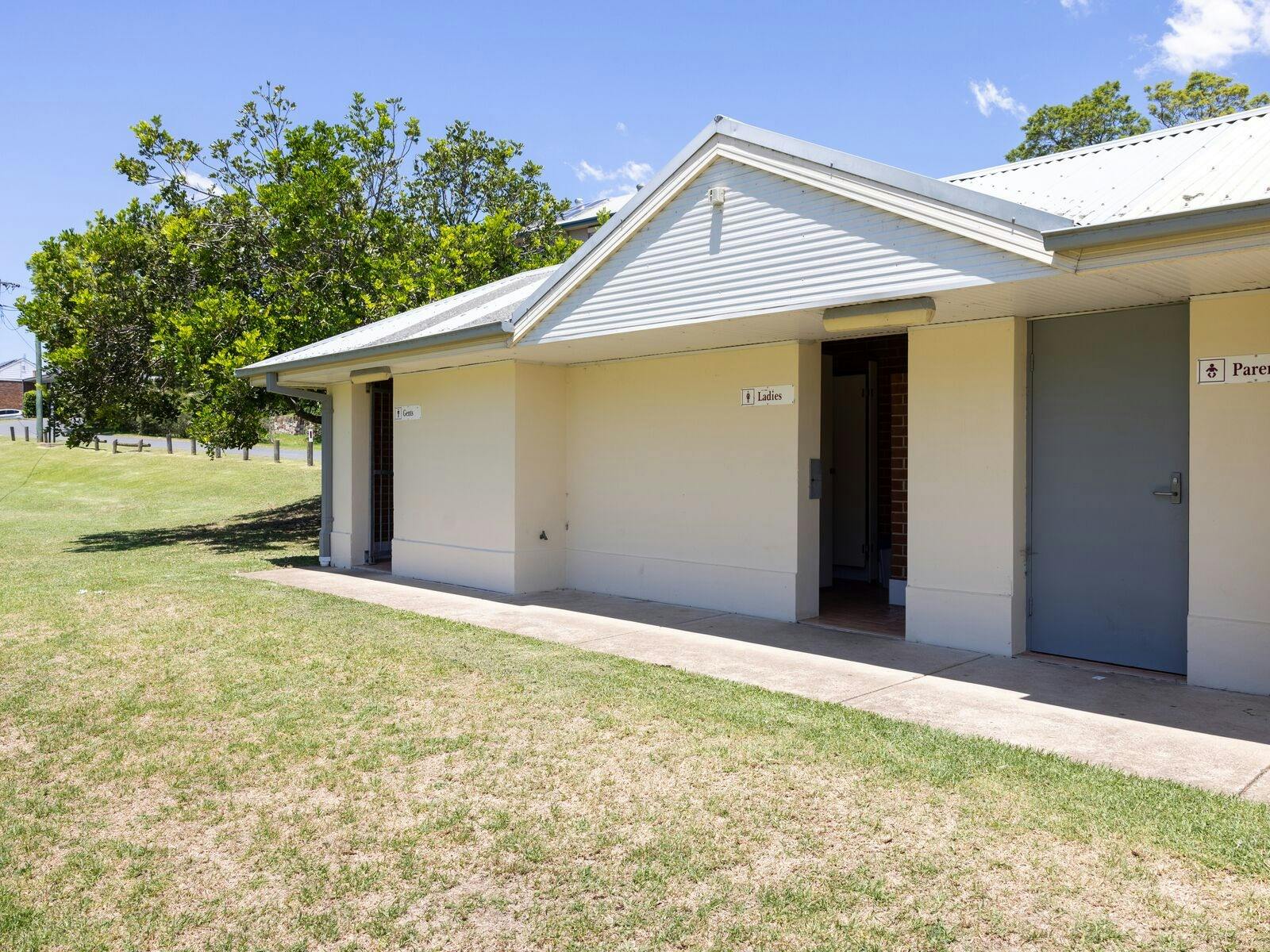 Queens Wharf Morpeth - Toilets