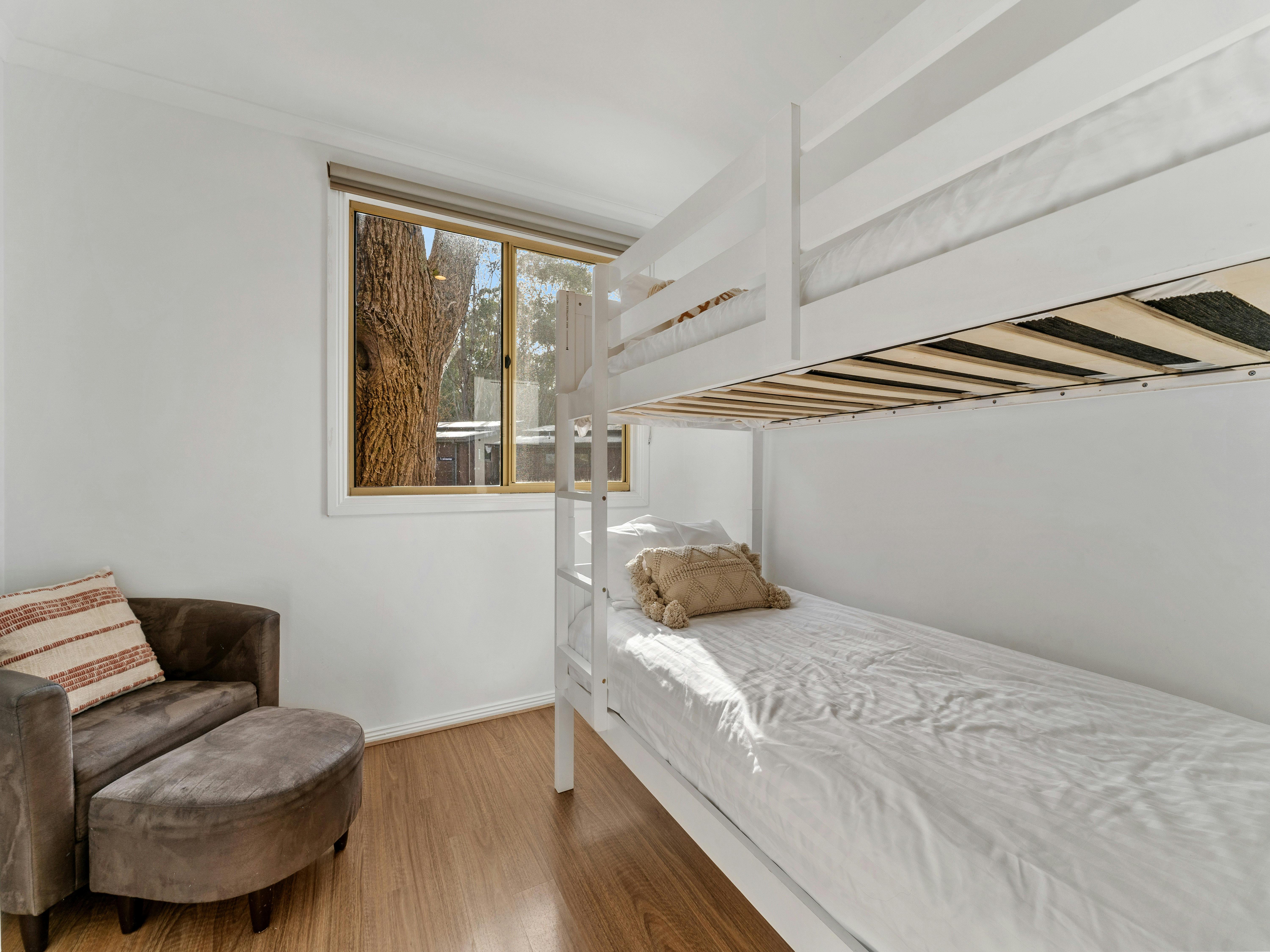 Pet Friendly Two Bedroom Spa Cabin – Bogong | Tasman Holiday Parks - Bright