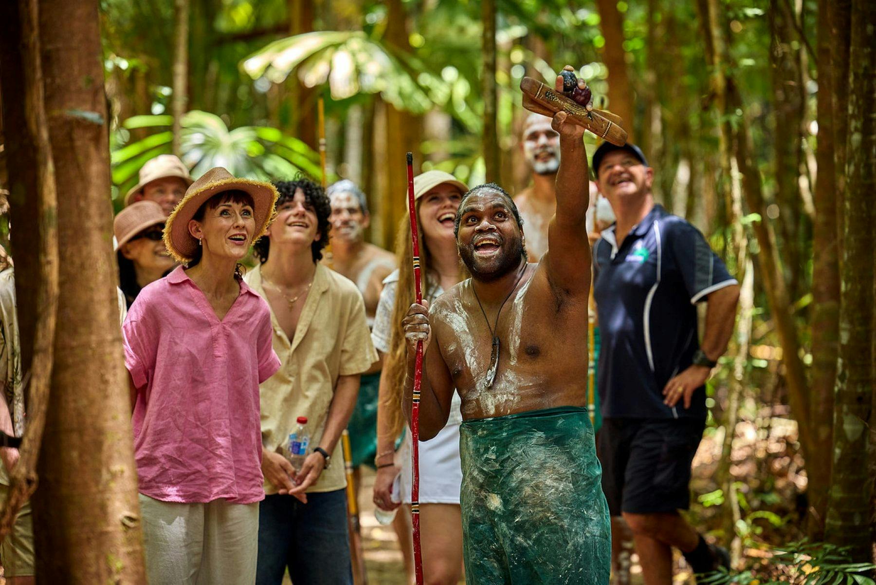 Magus spots a significant tree sharing a entertaining story on the Dreamtime trail