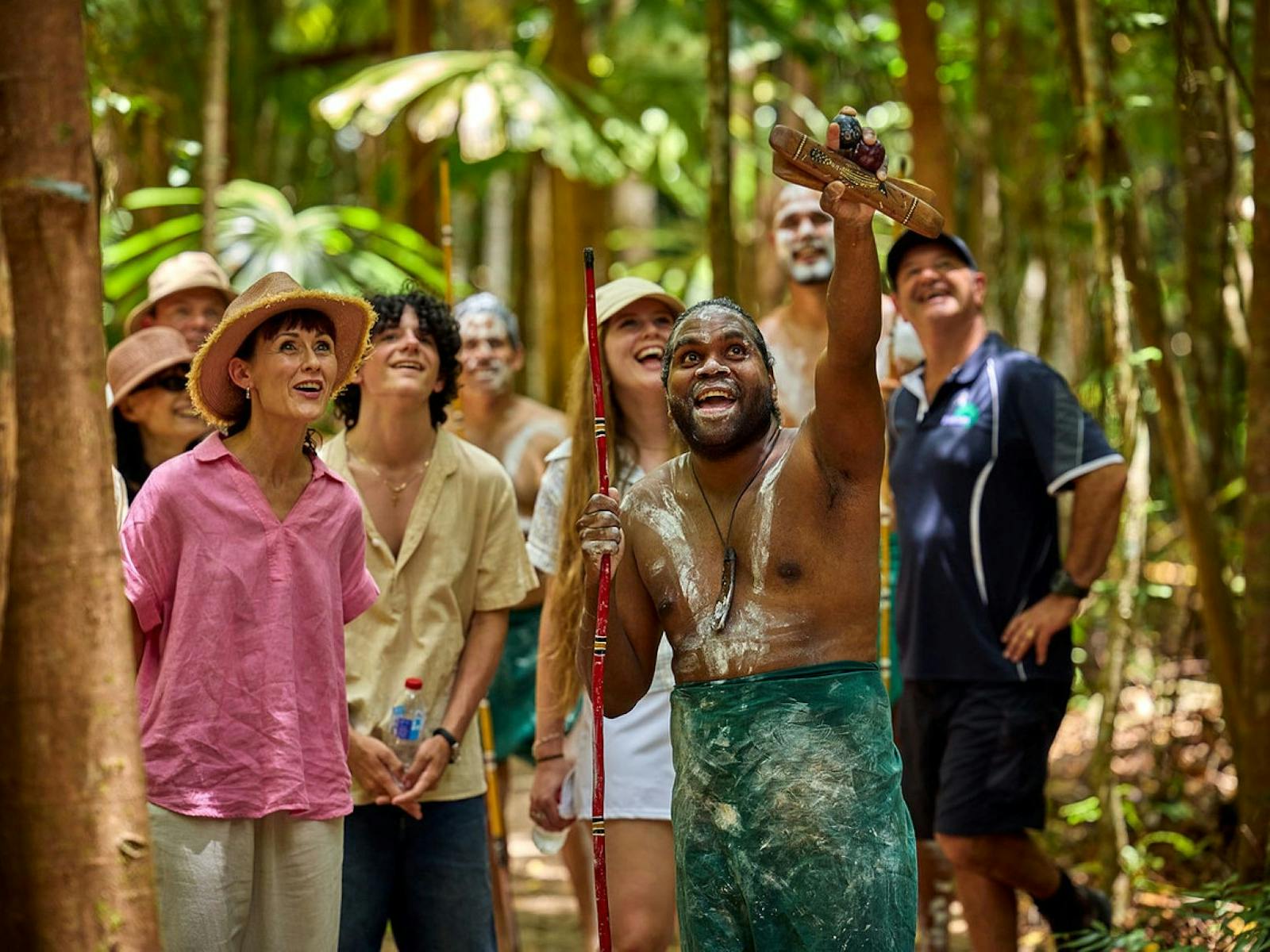 Magus spots a significant tree sharing a entertaining story on the Dreamtime trail