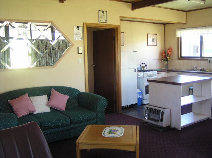 Leisure Lee Green Gold Houseboats