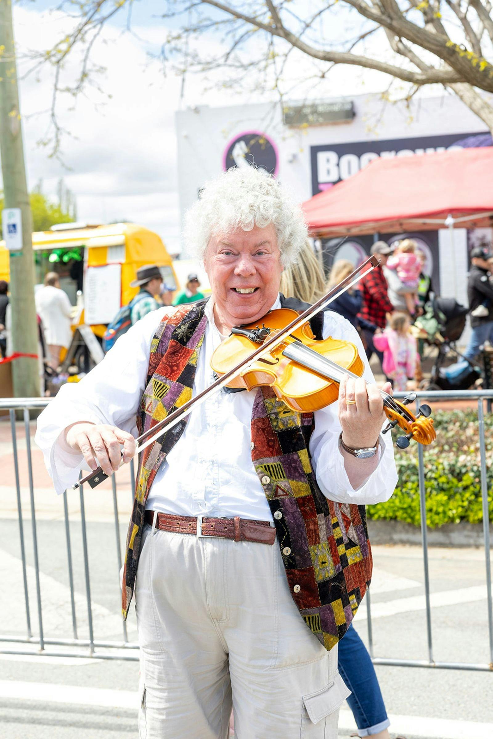 Fiddler at the Boorowa Irish Woolfest