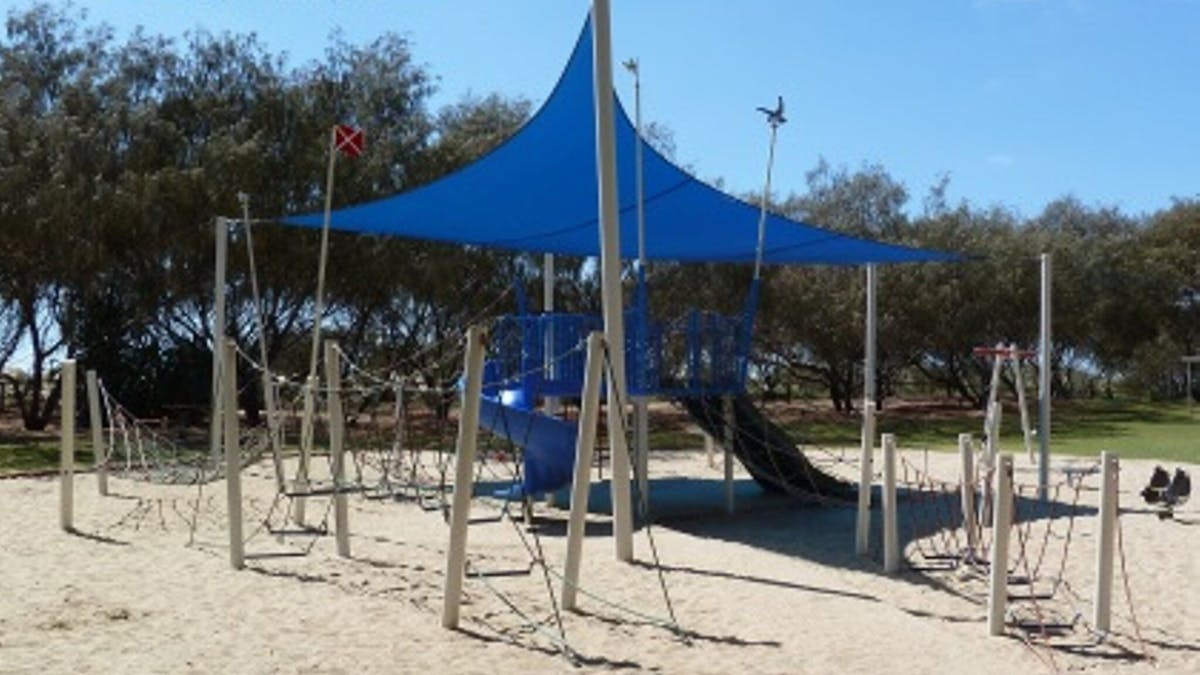 Image of childrens play equipment at Hollindale Park