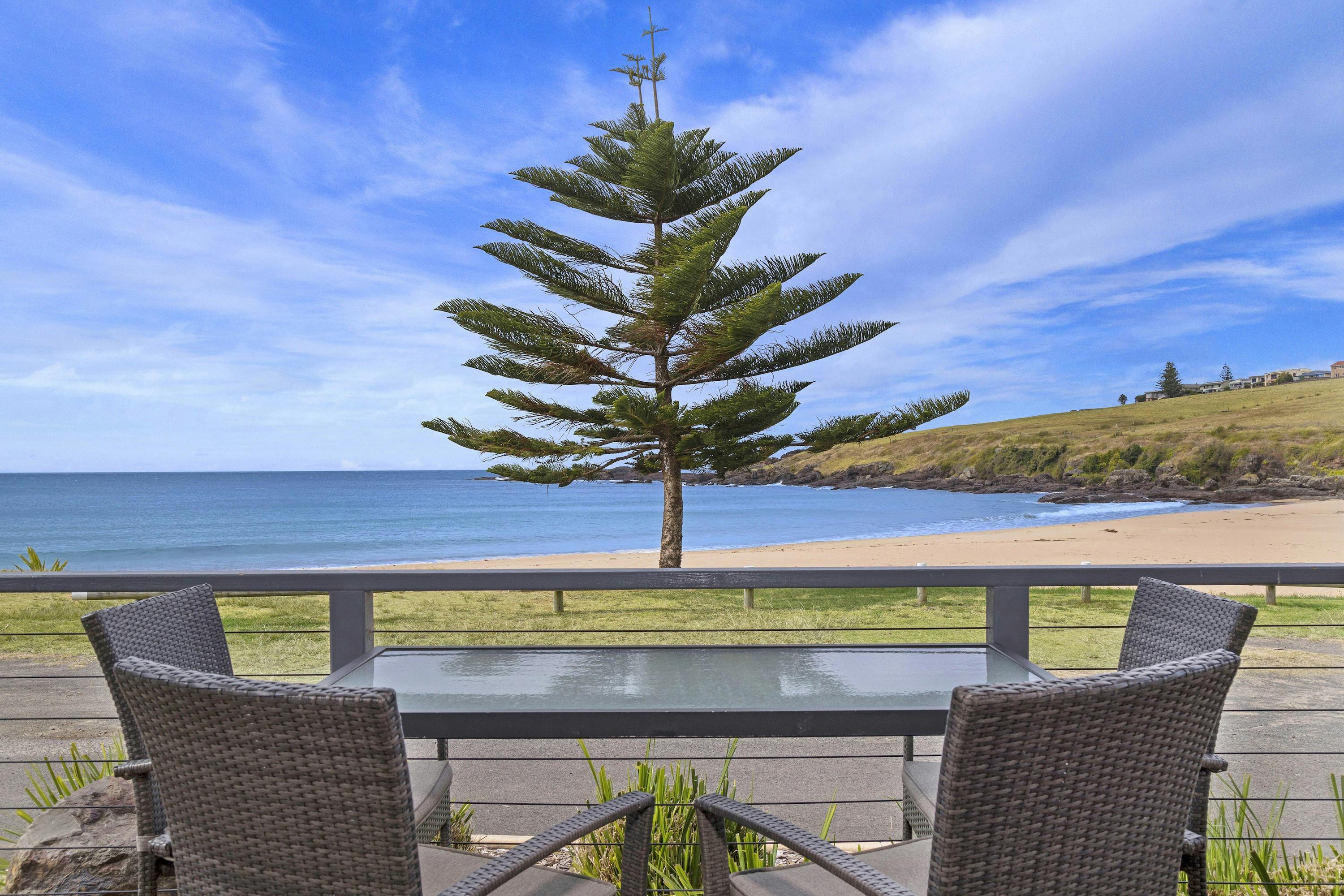 Seabreeze Spa Villas