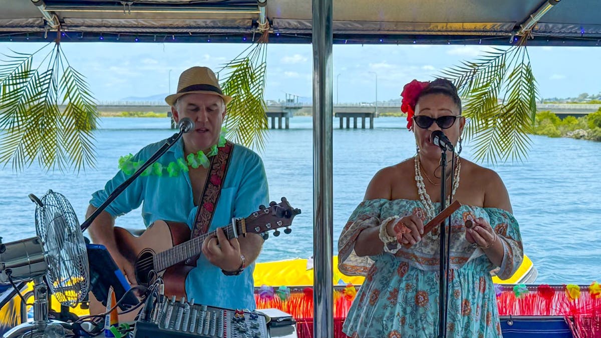 Mango Junction duo band
