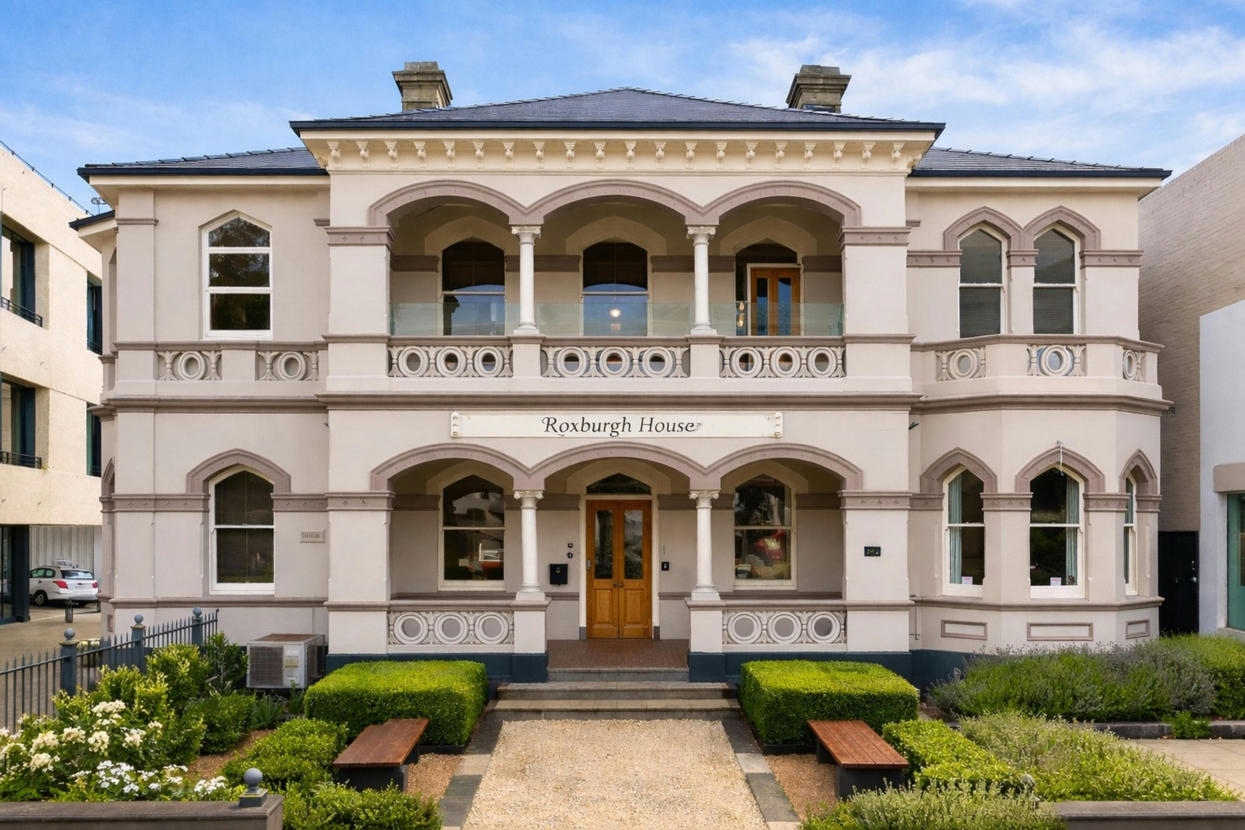 Roxburgh House Apartment 1 image