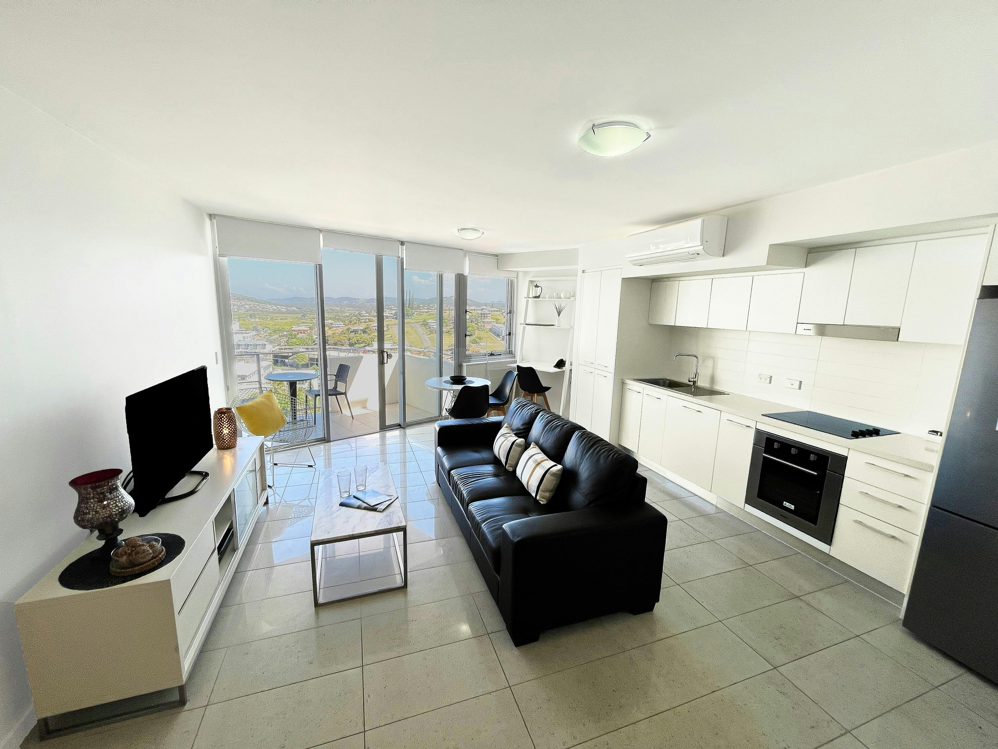 1 Bedroom Bath Apartment, Waterview's