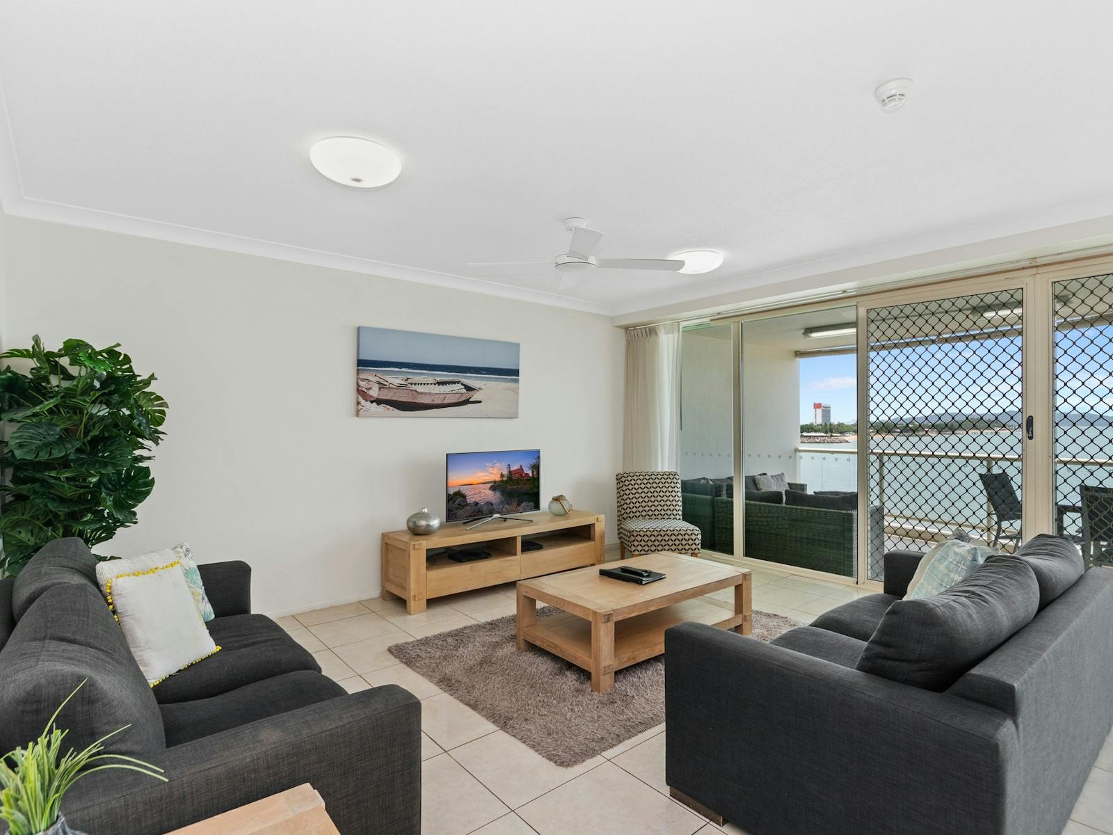 Executive 2 Bedroom Apartment - lounge Executive 2 Bedroom Apartment - lounge