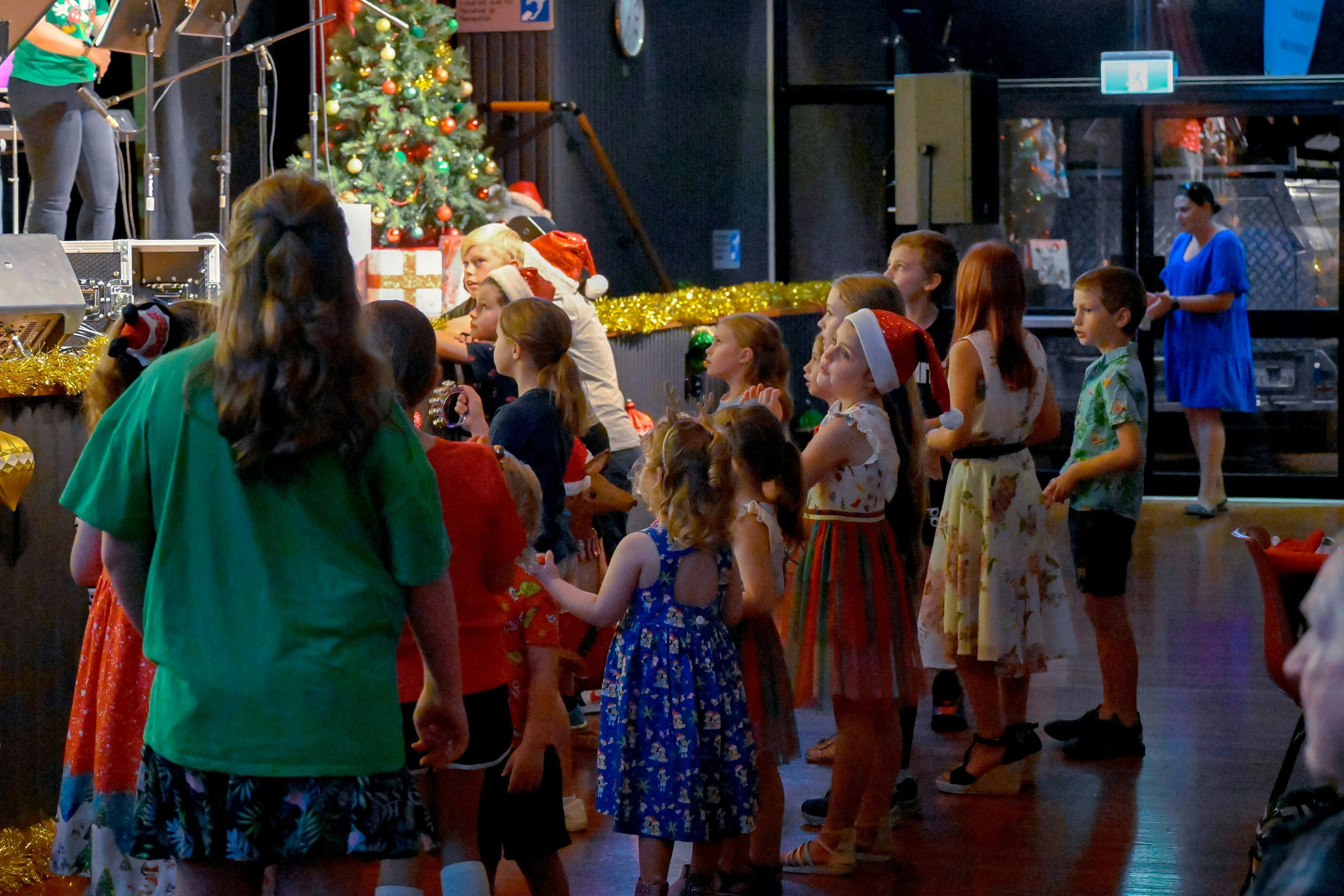 Mayoral Christmas Carols