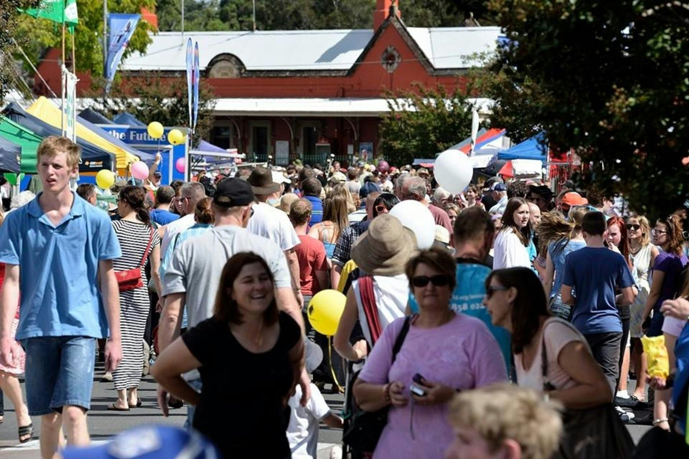 Springwood Spring Festival | NSW Holidays & Accommodation, Things to Do