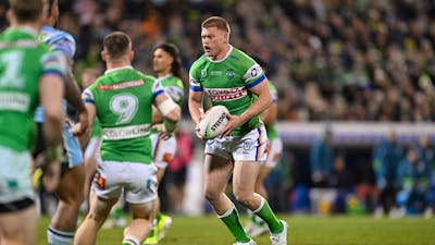 Canberra Raiders player Morgan Smithies running the ball.