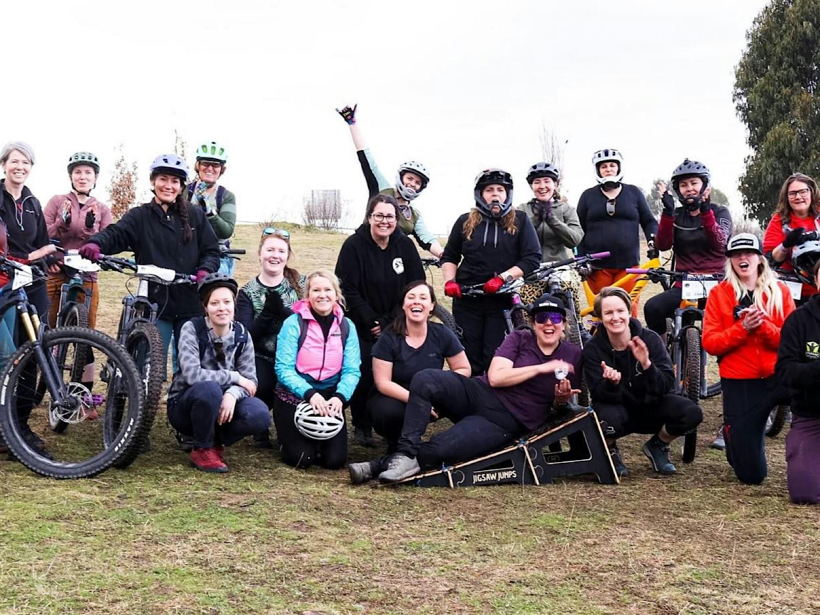 MTB Ladies AUS - Day On The Dirt
