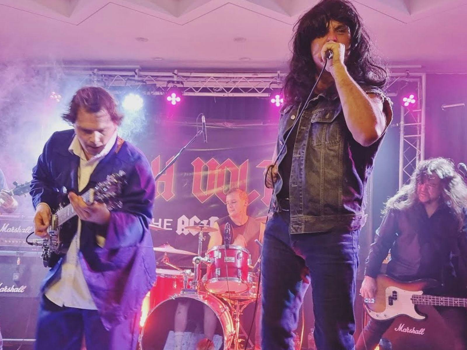 ACDC Tribute Show - High Voltage