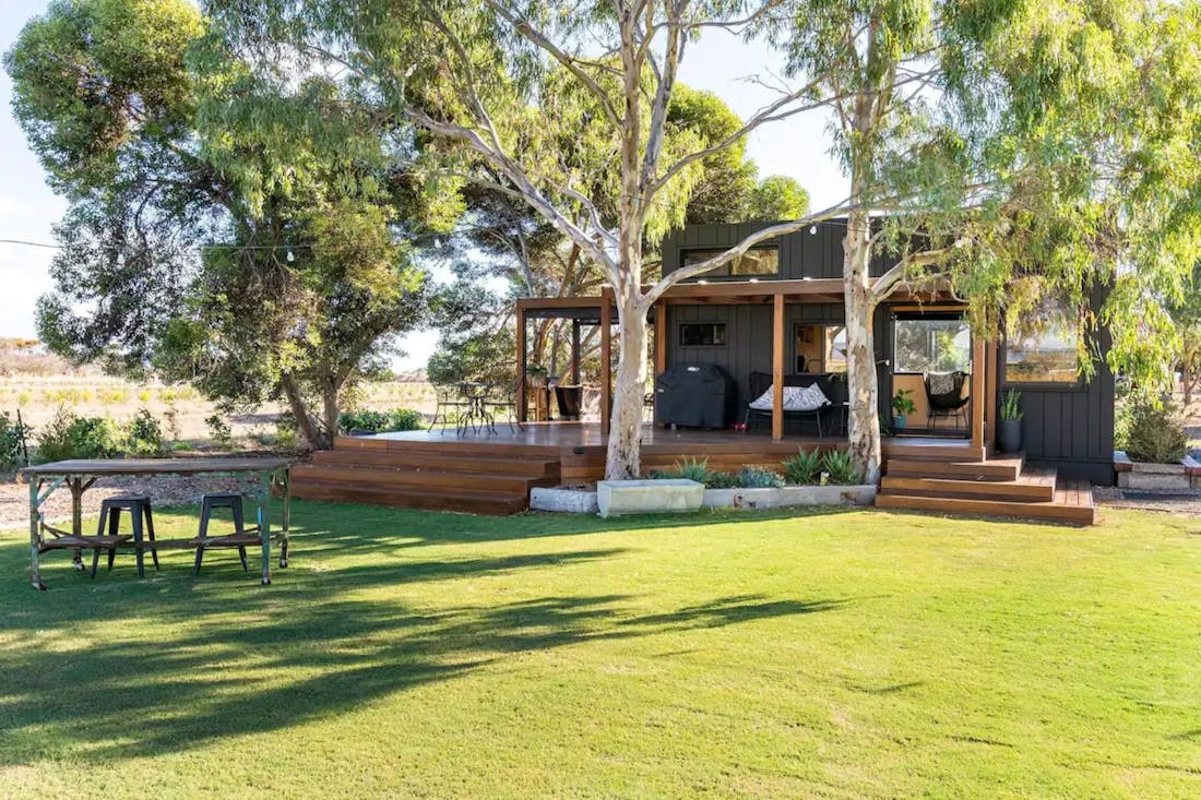 Coach Light Cabin Aldinga,