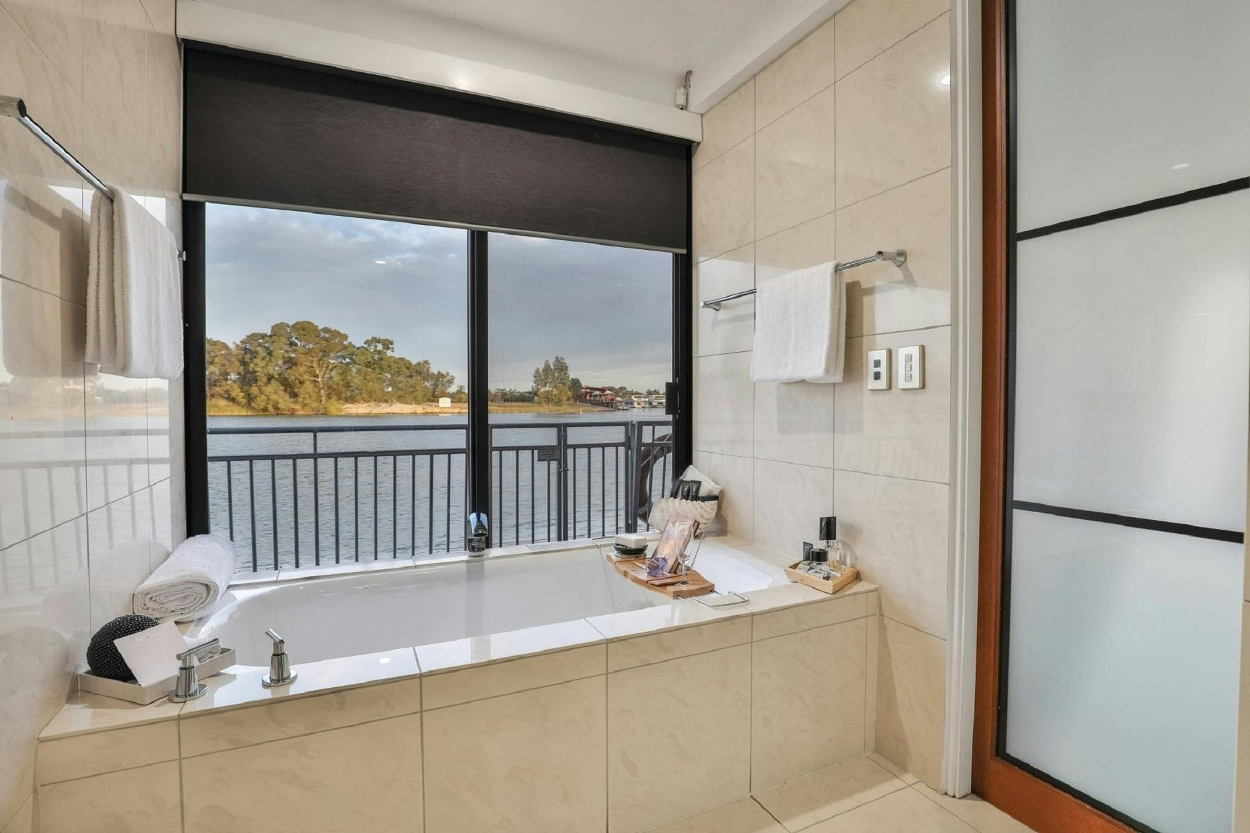 a bath inside a bathroom on a houseboat