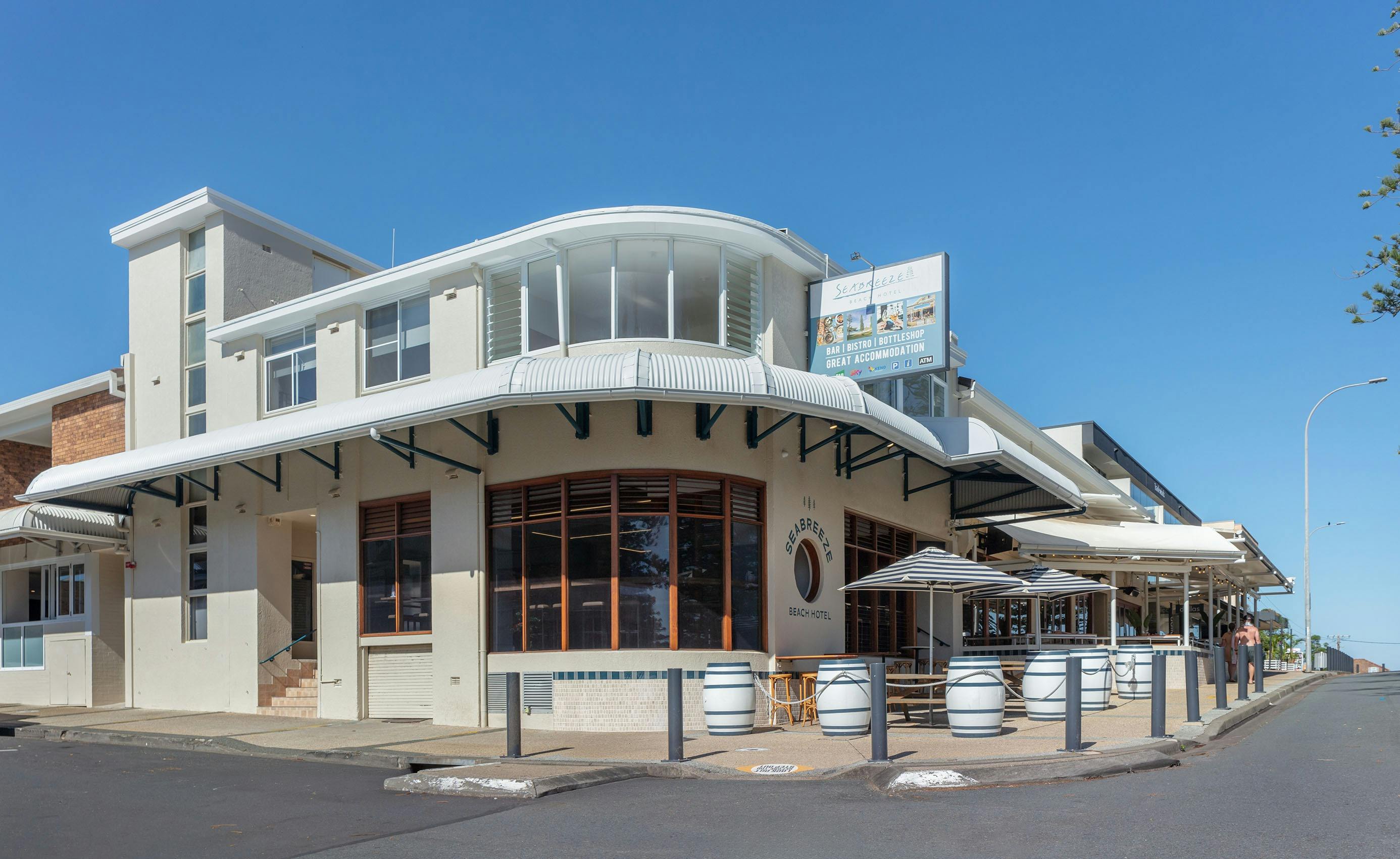 Seabreeze Beach Hotel