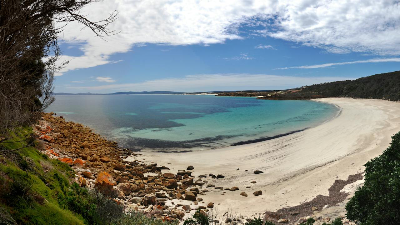 Emita beach on the journey to Castle Rock
