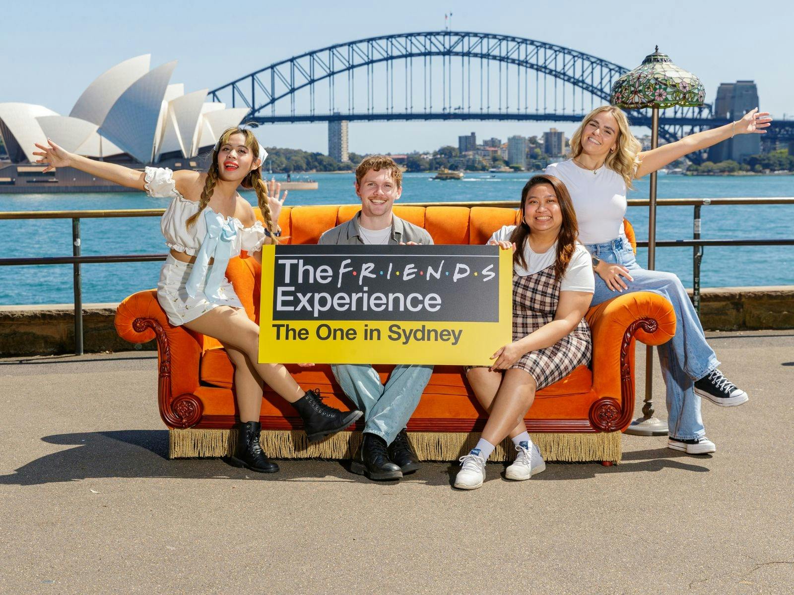THE FRIENDS™ EXPERIENCE