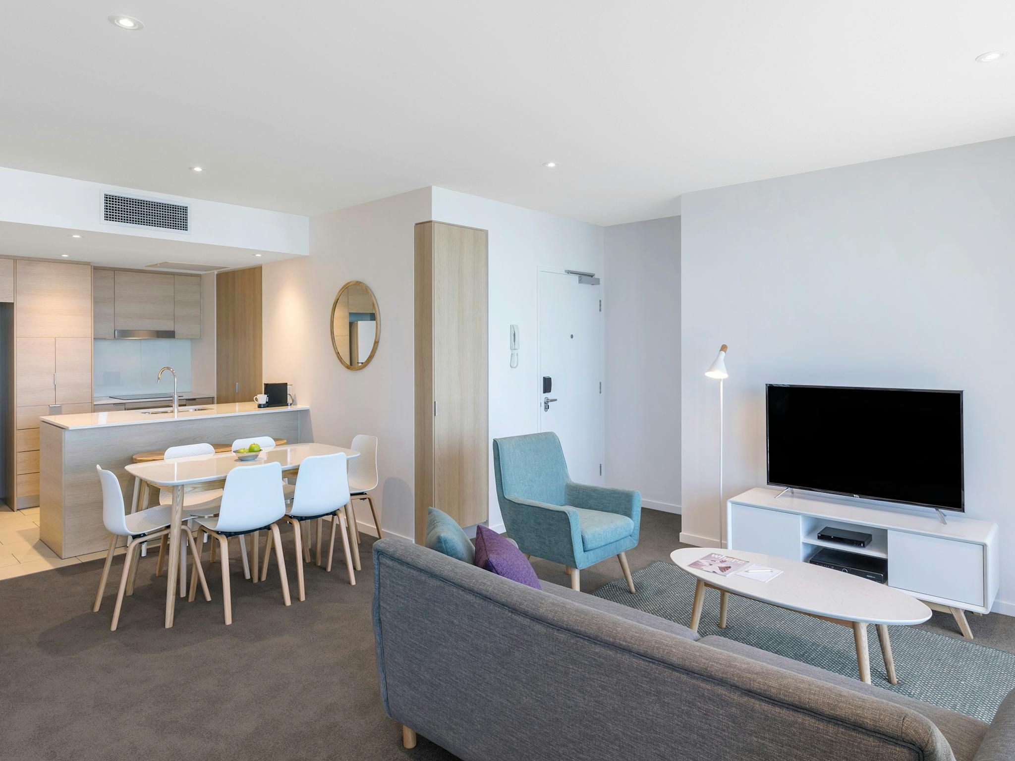 Living Living