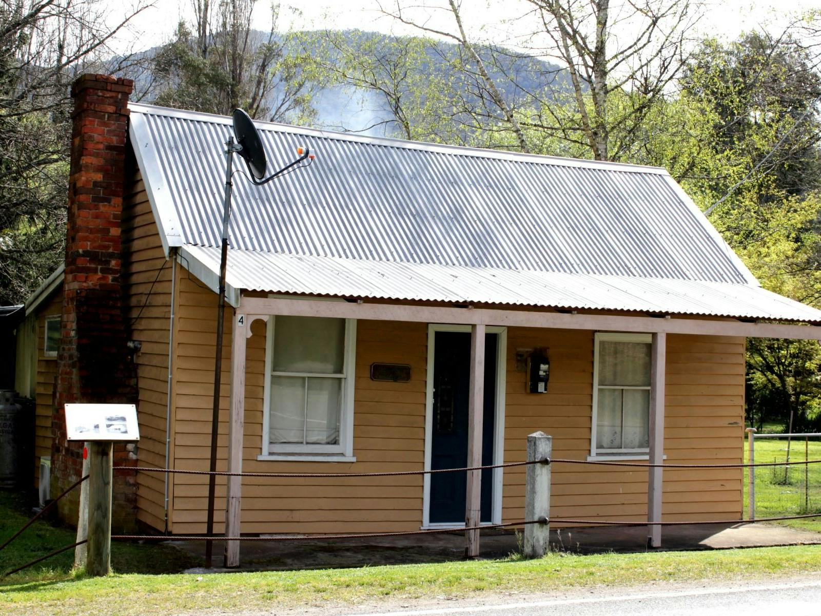 Townsend's Cottage Jamieson