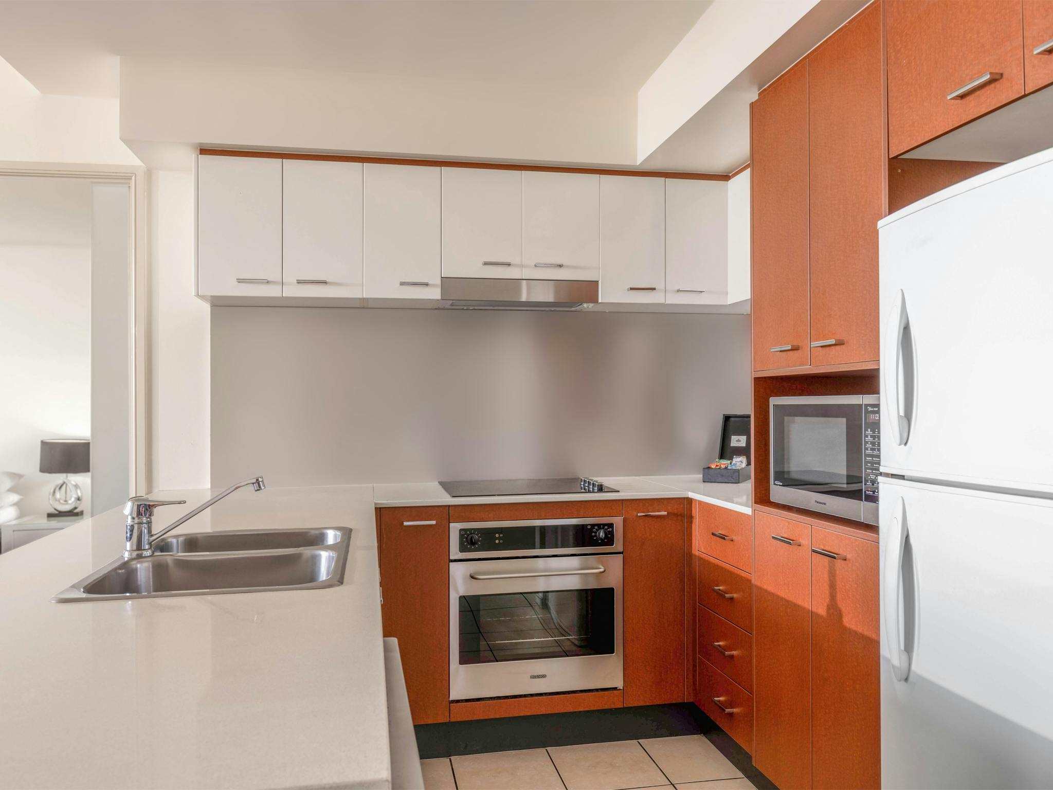 3 Bedroom 1 Bathroom Apartment 3 Bedroom 1 Bathroom Apartment