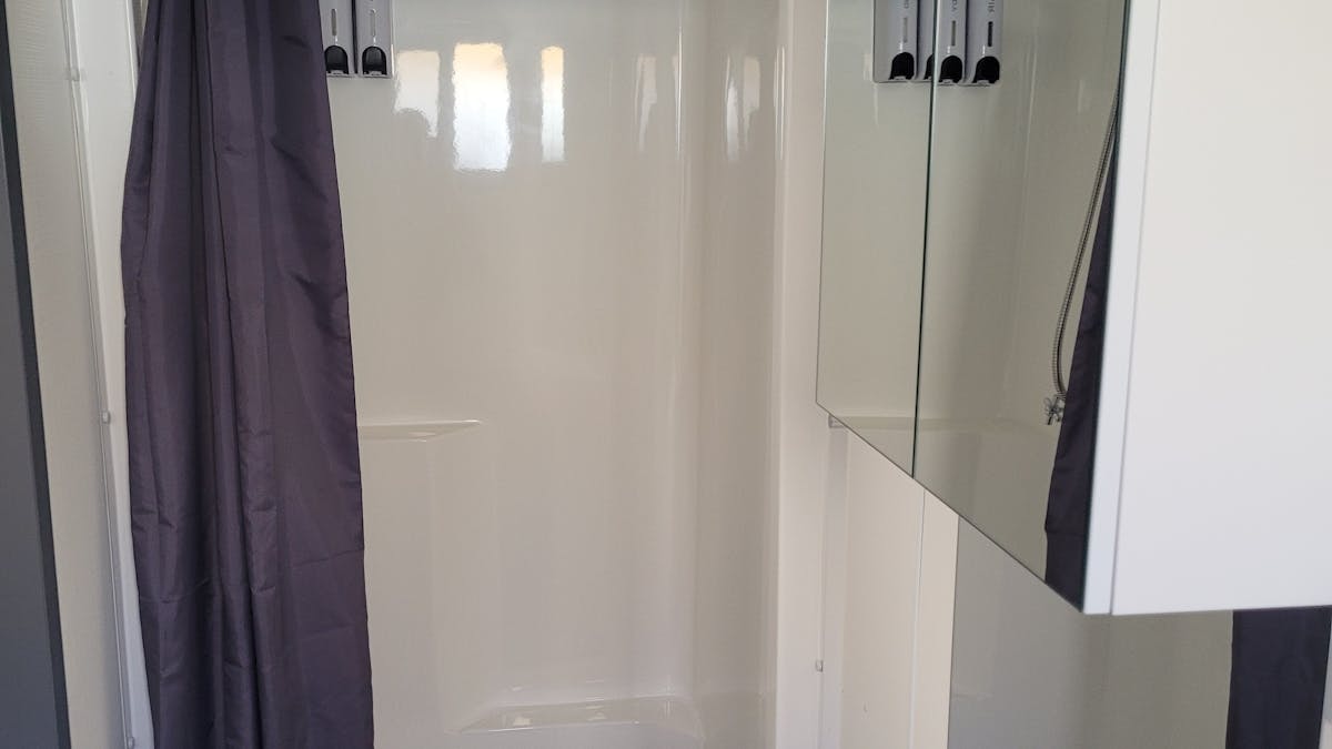 Normanton accommodation Private ensuite