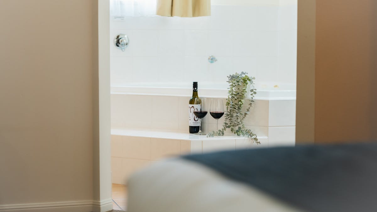 Spa Bath and wine
