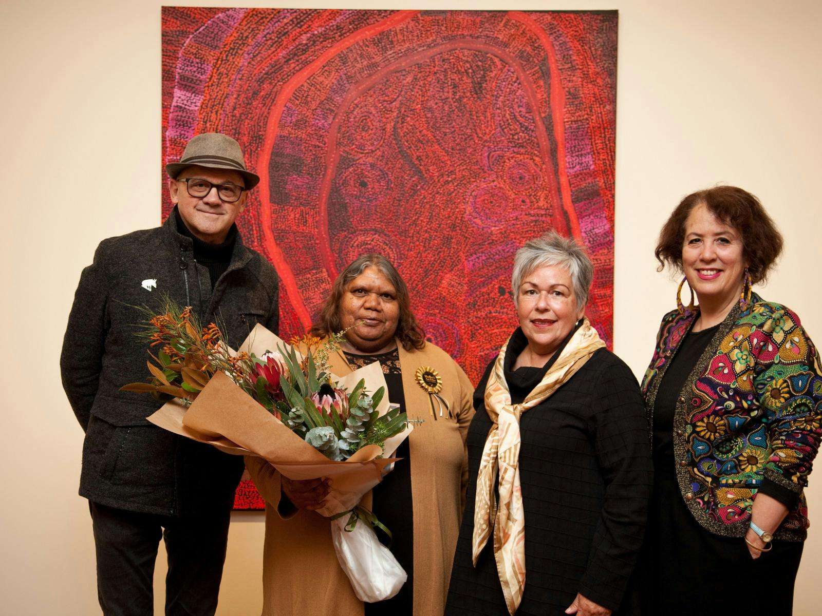 Hadley's Art Prize 2023 winner and judges with winning artwork