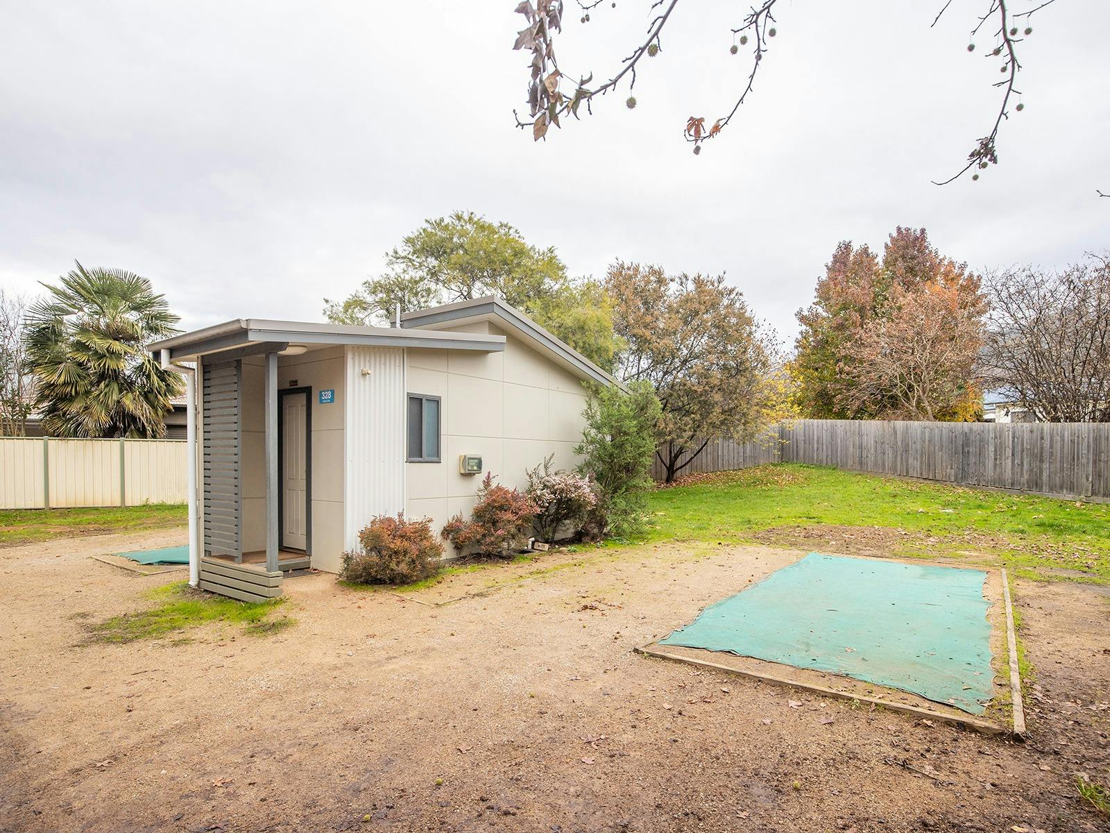 Powered Ensuite Site - Exterior