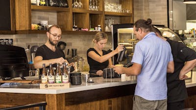 Cafe, cakes and more at Queanbeyan cafe