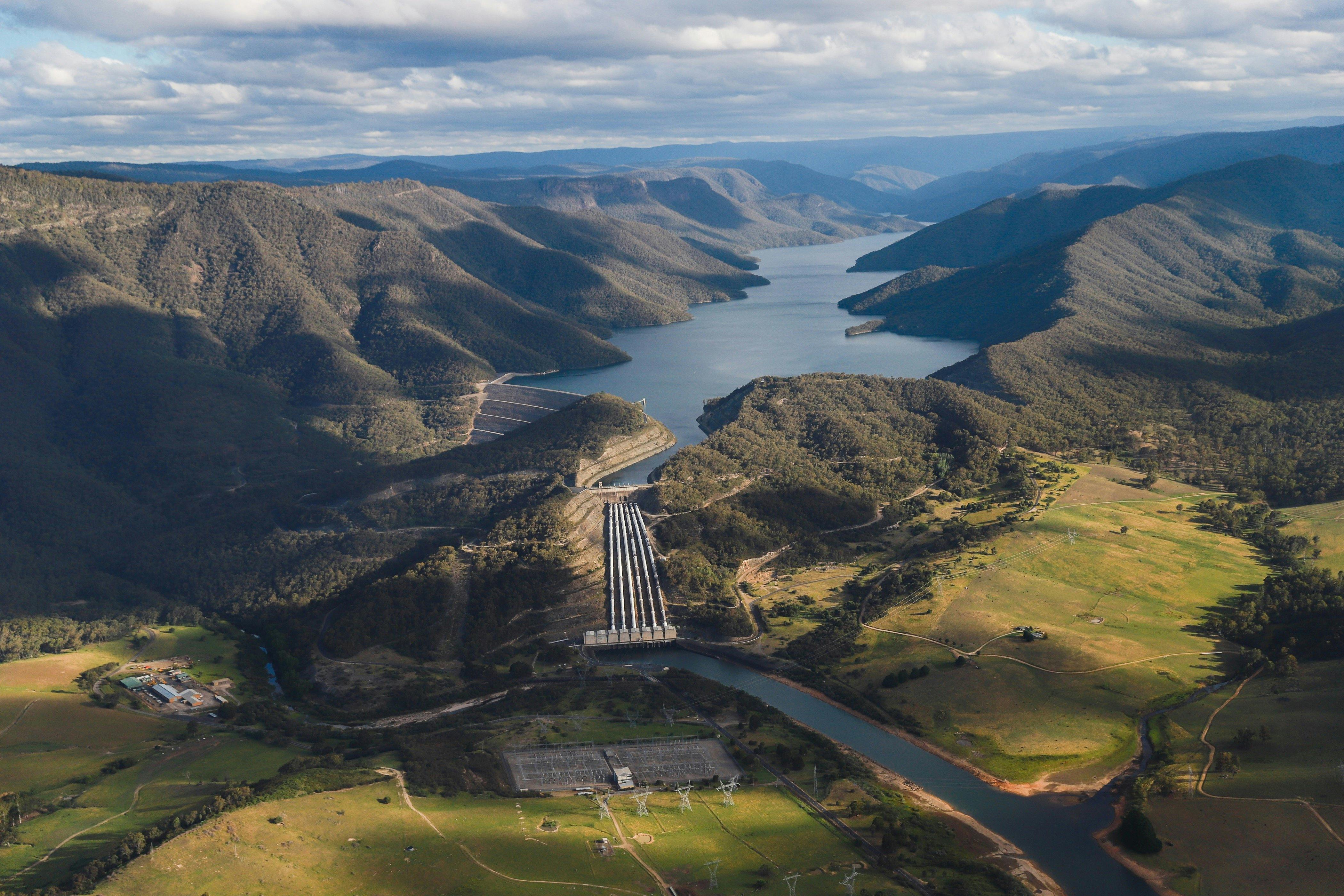 Talbingo Reservoir - Snowy Hydro power station