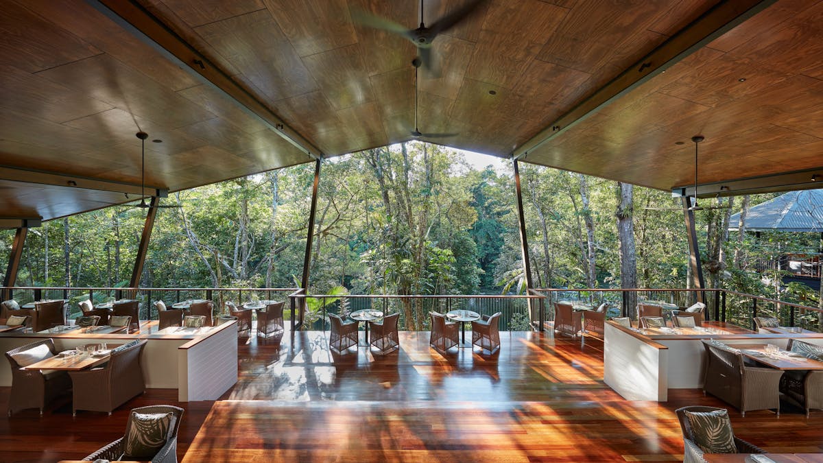 The Treehouse Restaurant at Silky Oaks Lodge