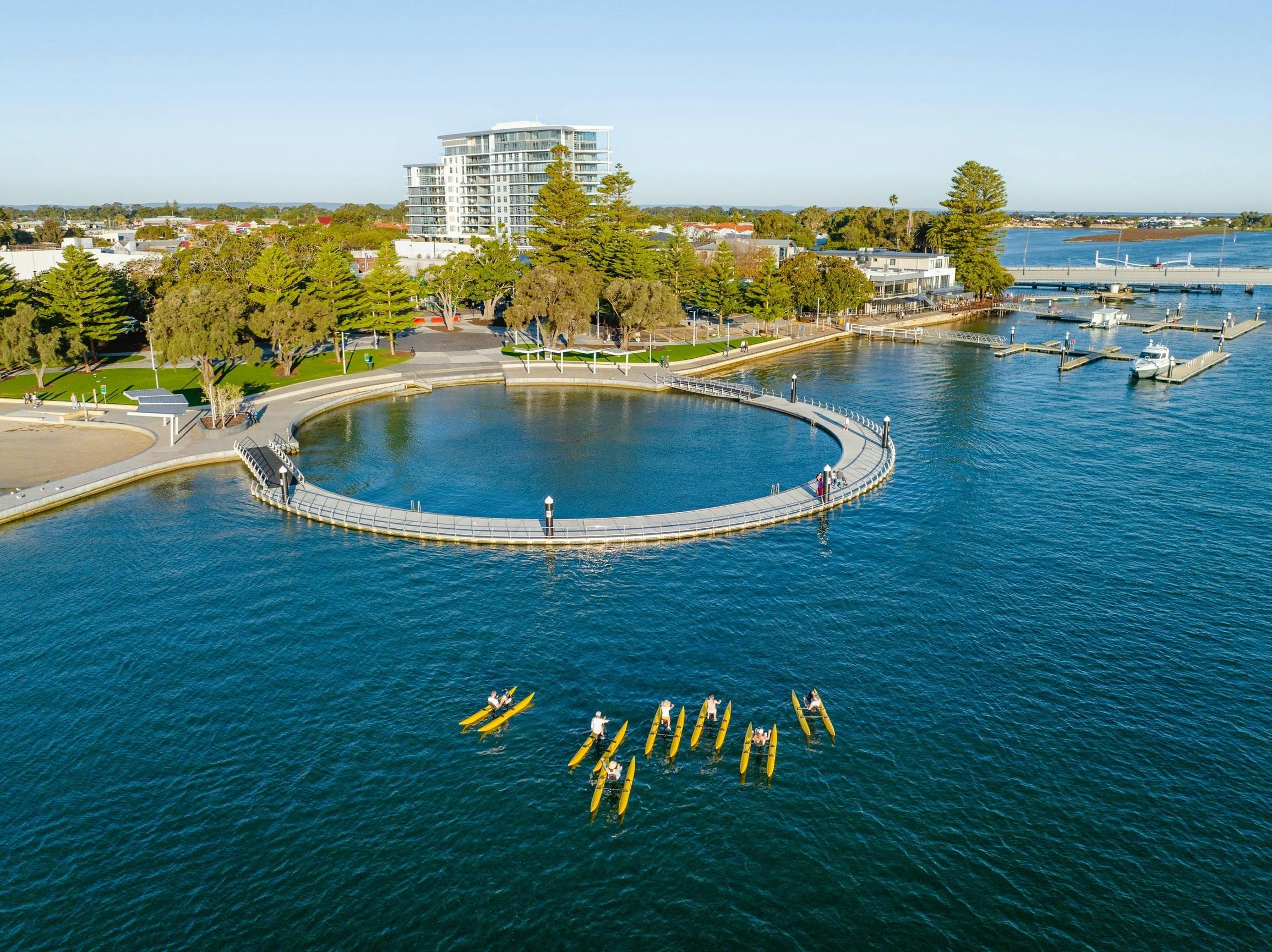 Sea West, Mandurah