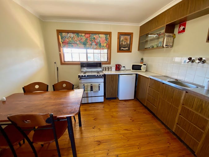 Acacia Cottage