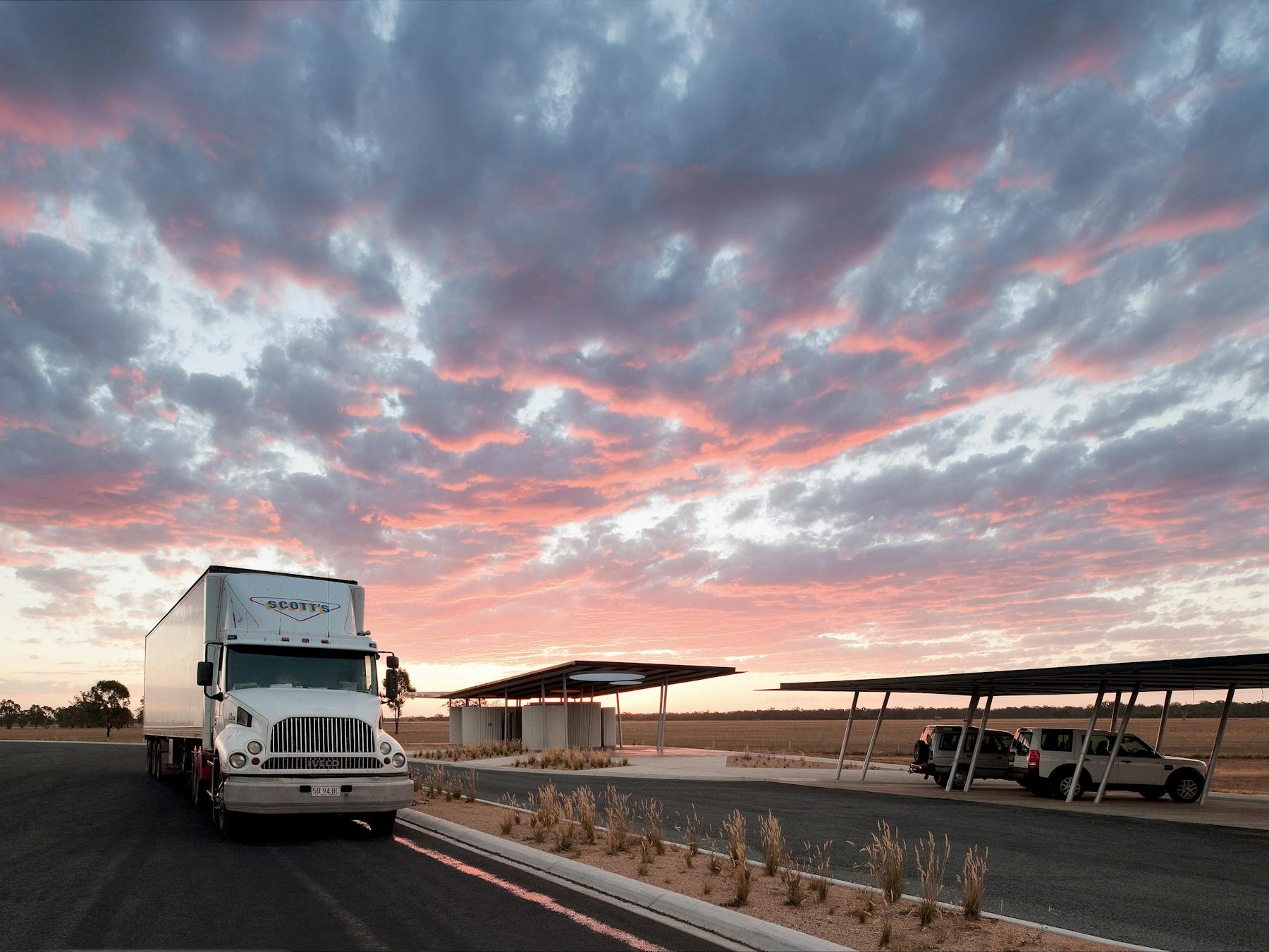 Calder Woodburn Memorial Parking Area at Sunset
