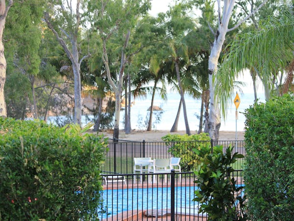 Arcadia Village Motel