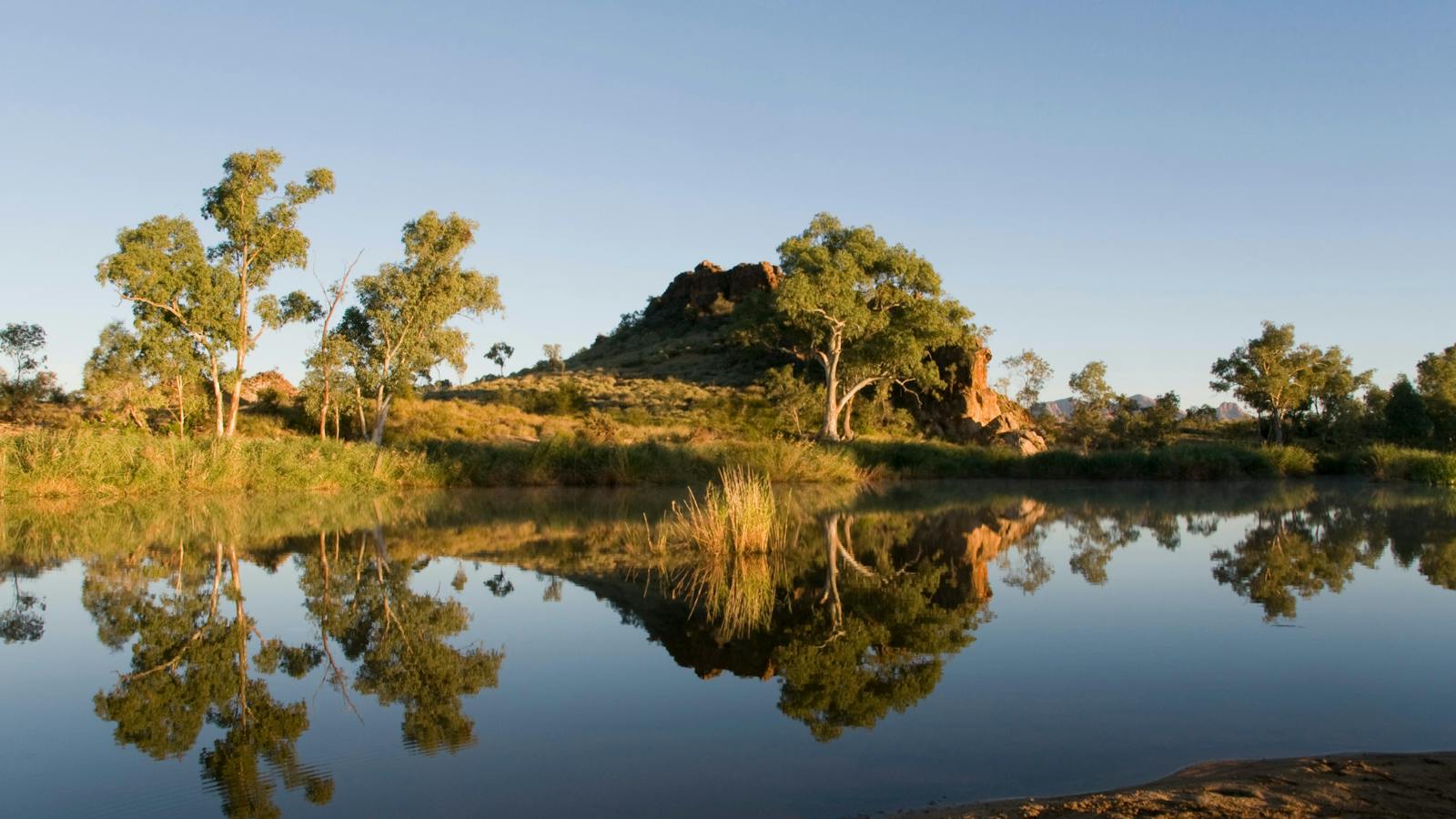 reflections along the Larapinta Trail