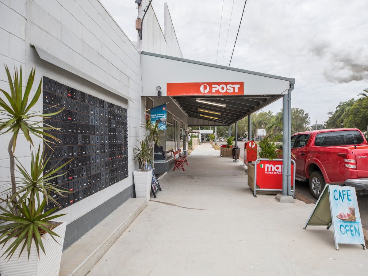 Giru Post Office