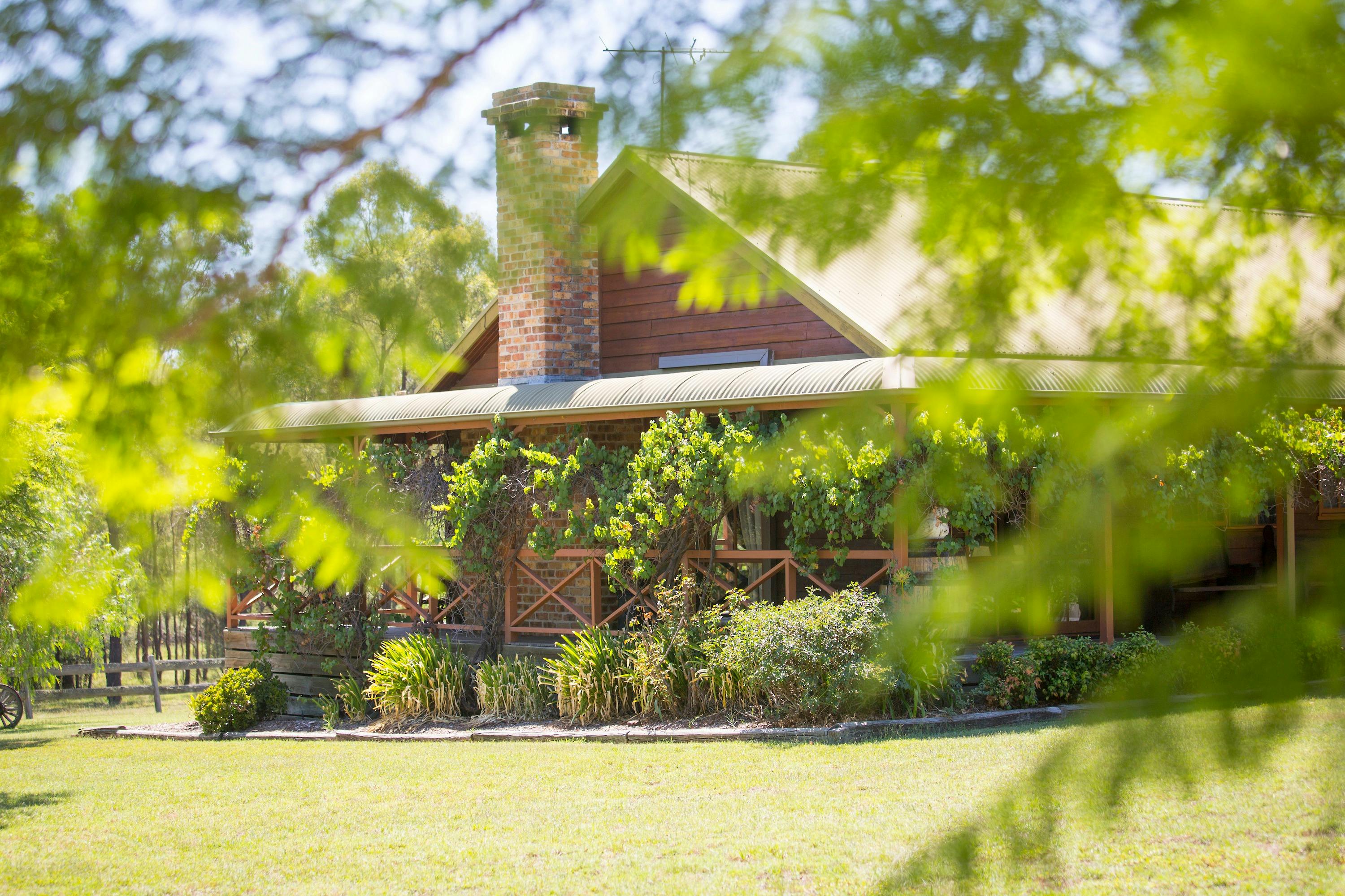 Silky Oak Cottage Accommodation
