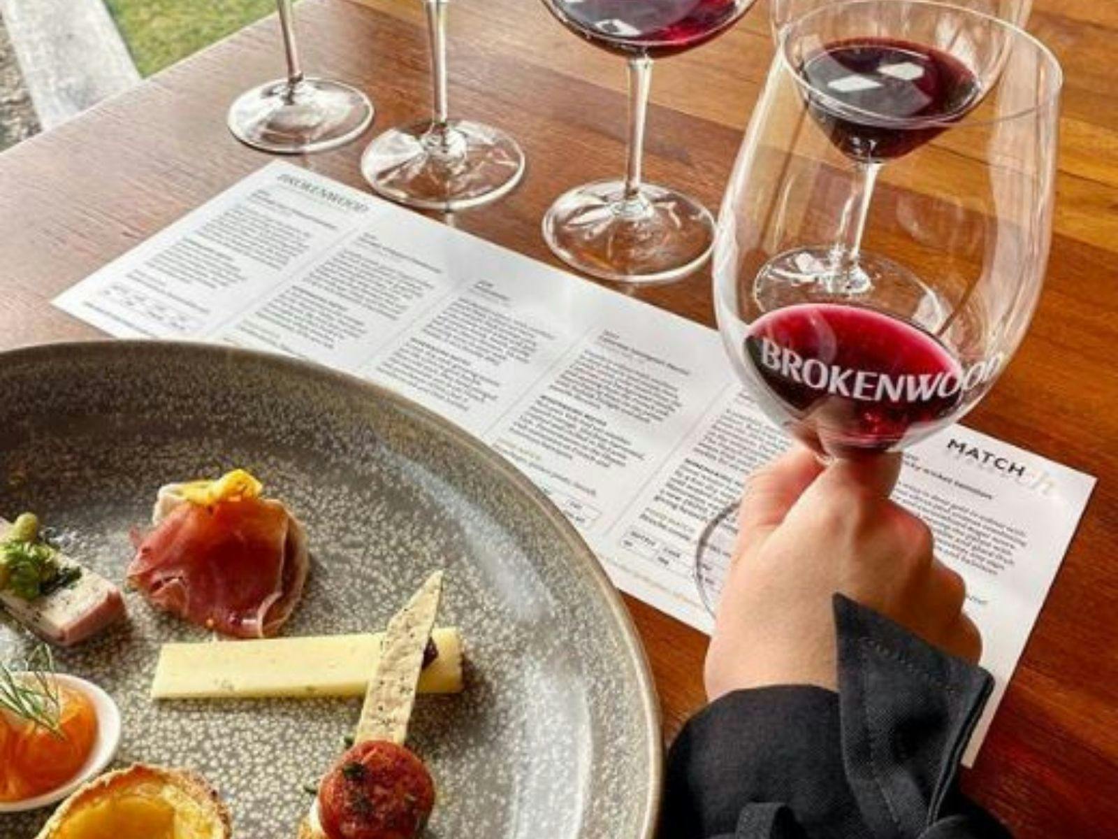 搭乘 Rotone 直升機遊覽 Brokenwood 酒莊