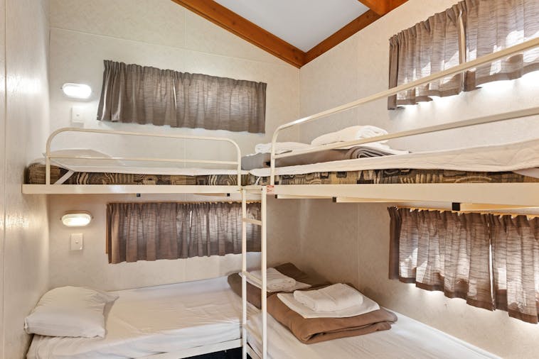 Superior Parkland Cabin