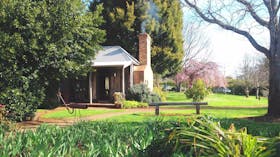 Mont De Lancey Historic Homestead and Café
