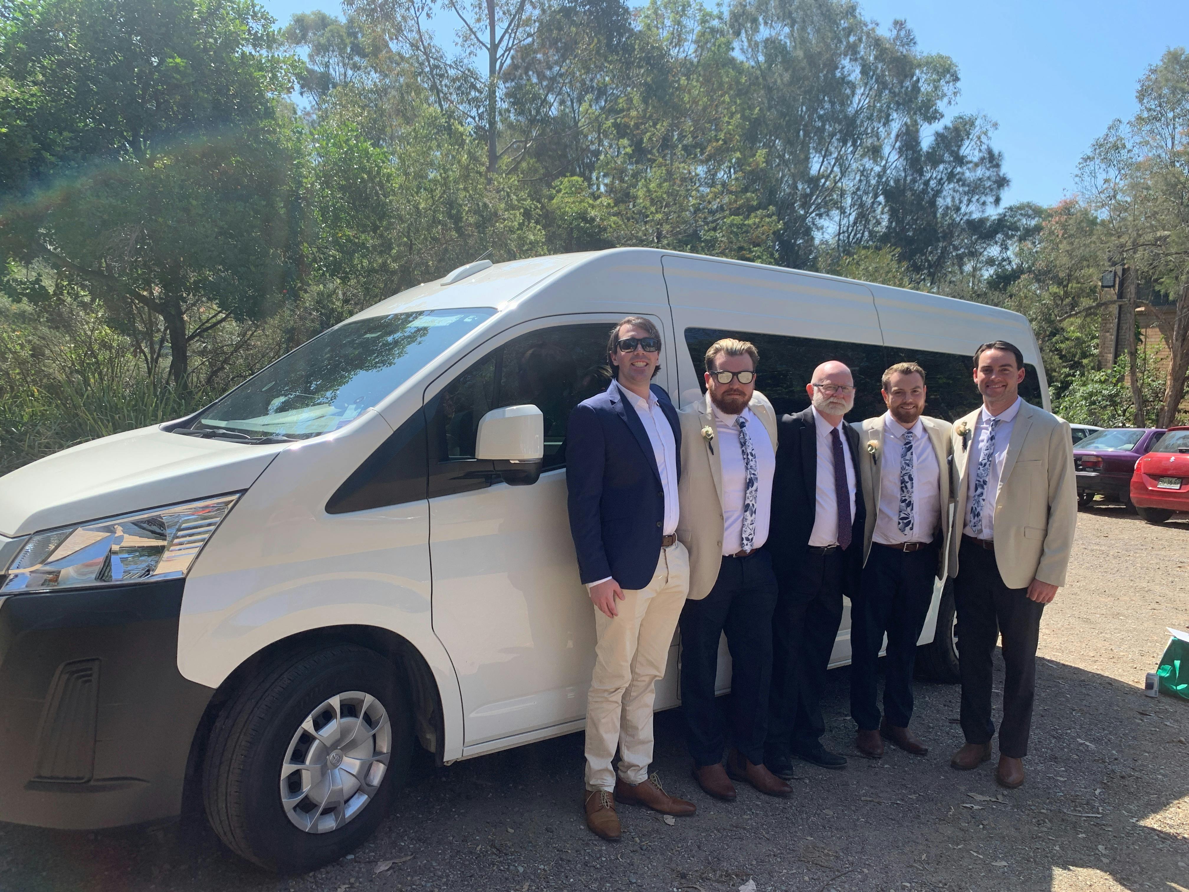 紐卡斯爾小型巴士婚禮用車