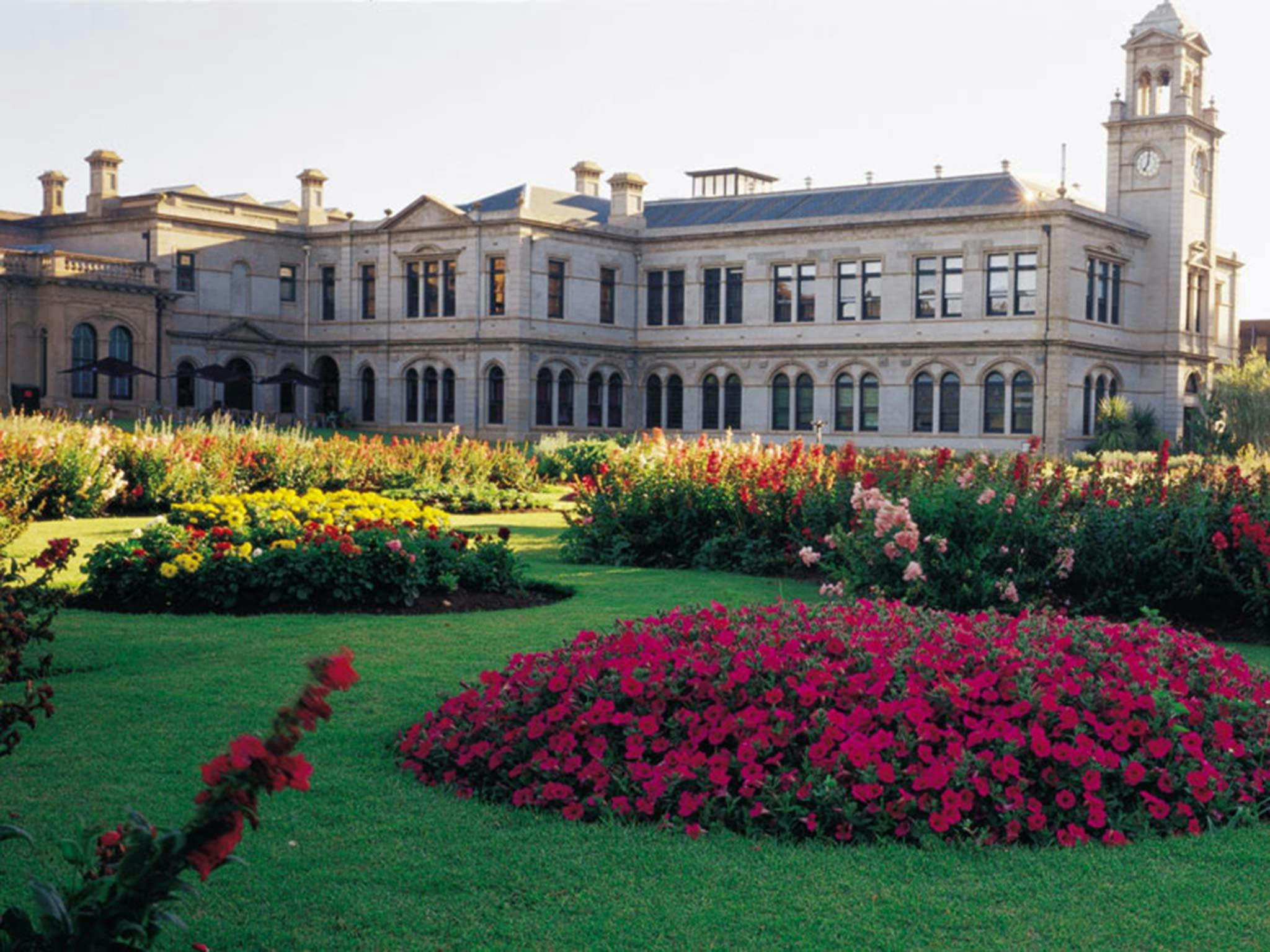 Lancemore Mansion Hotel Werribee Park