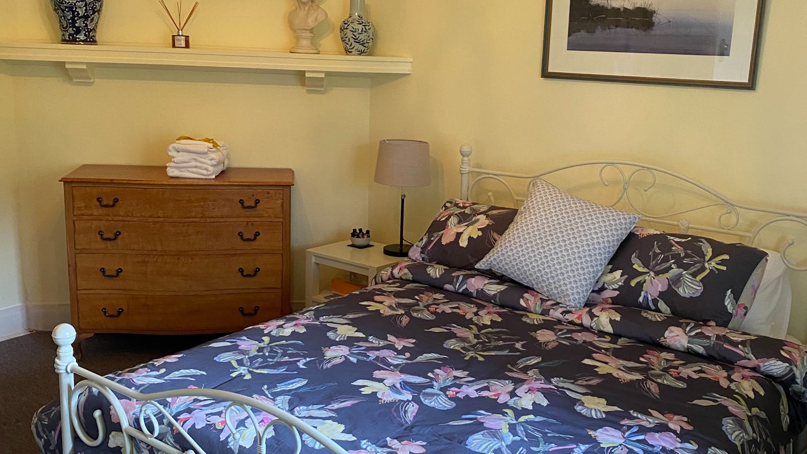 Helen & Beth Room