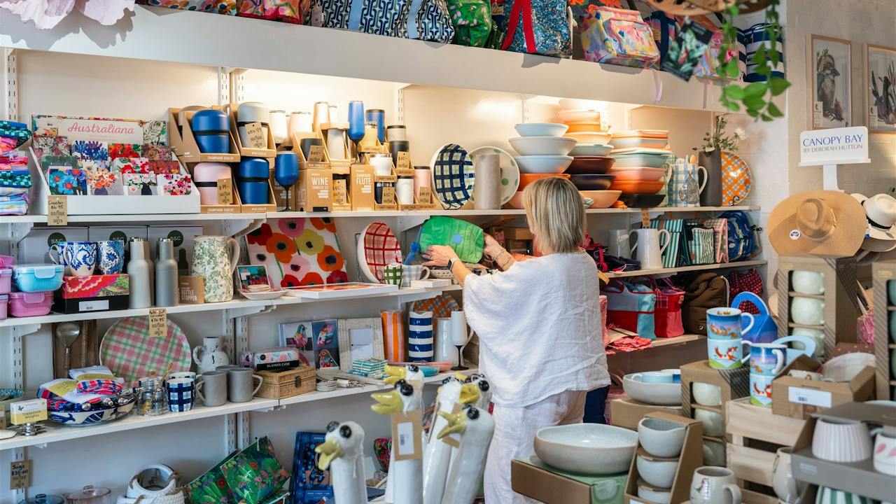 boutique on green
