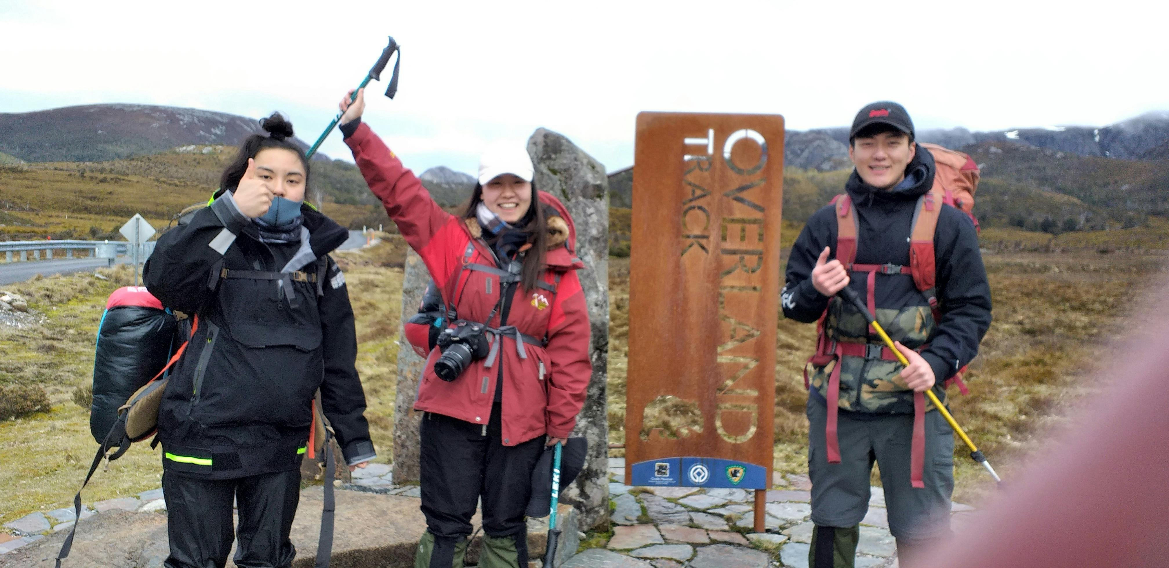 My passengers heading of from Rony Creek.